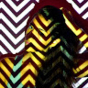 Meet your Posher, Cassandra